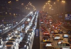 港媒：北京抗霾出新招 用大数据监控污染企业